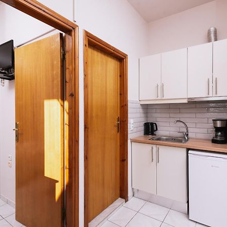 Filia Apartments Pitsidia Exterior photo