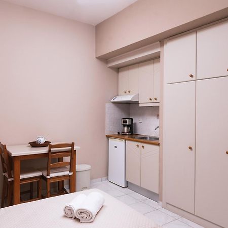 Filia Apartments Pitsidia Exterior photo